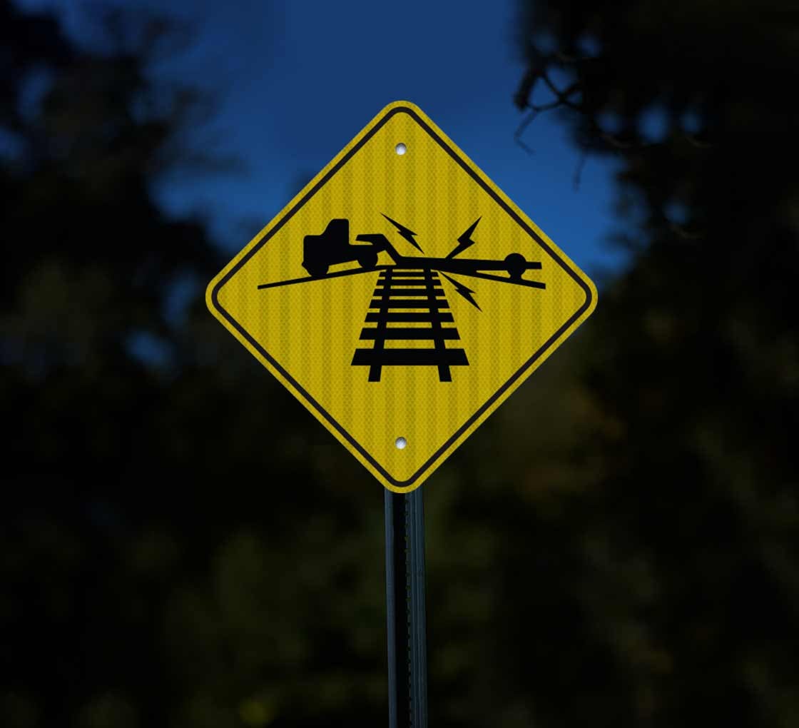 MUTCD Railroad Crossing Aluminum Sign (HIP Reflective)