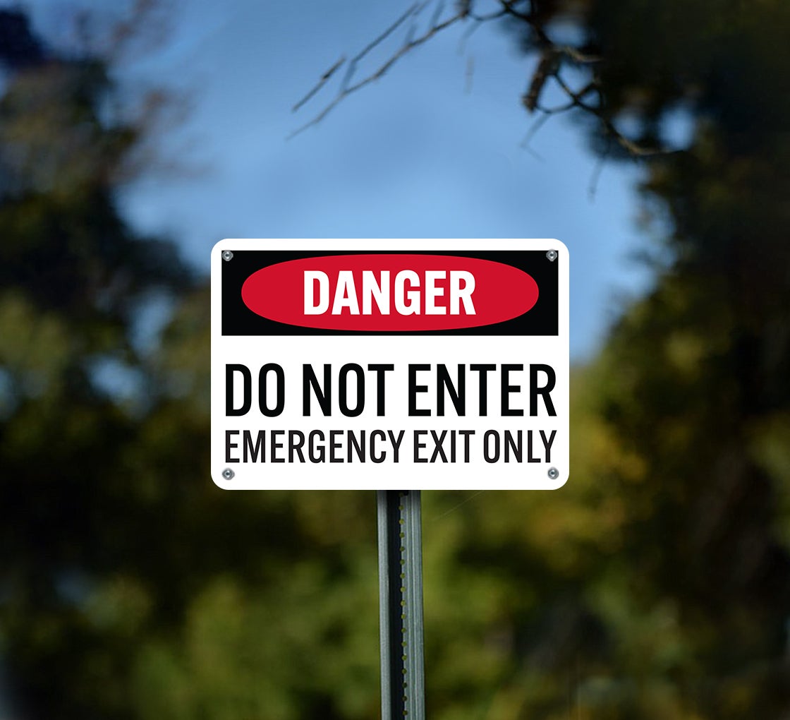Cartello Autoadesivo "This Door Is For Emergency Use Only" – 450x150 Mm, Vinile, Norma EN ISO 7010