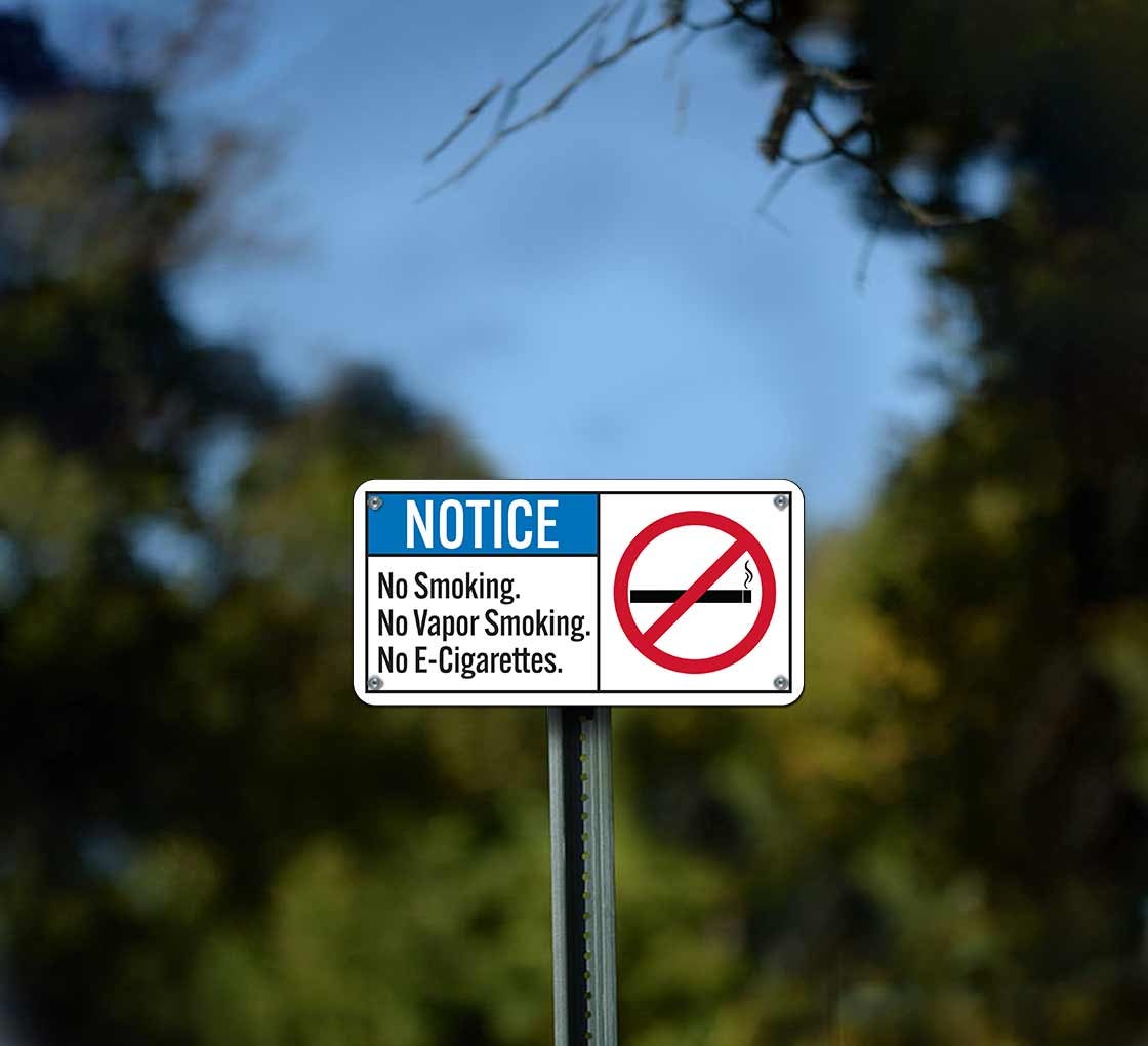 elfbar nachfüll pod läuft aus Realistic 3d no smoking no vaping concept prohibit sign with cigarette vape  electronic device main image 1