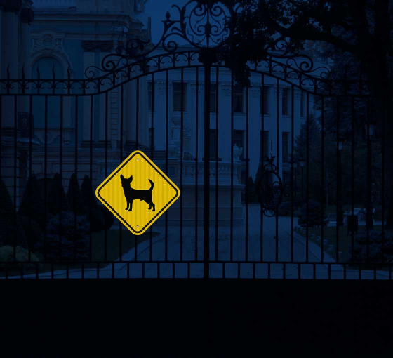 Chihuahua Guard Dog Symbol Aluminum Sign (EGR Reflective)