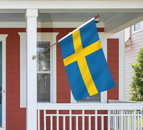 Wholesale lot 3 Sweden Mini Flag 4"x6" Window Banner w/ suction cup 