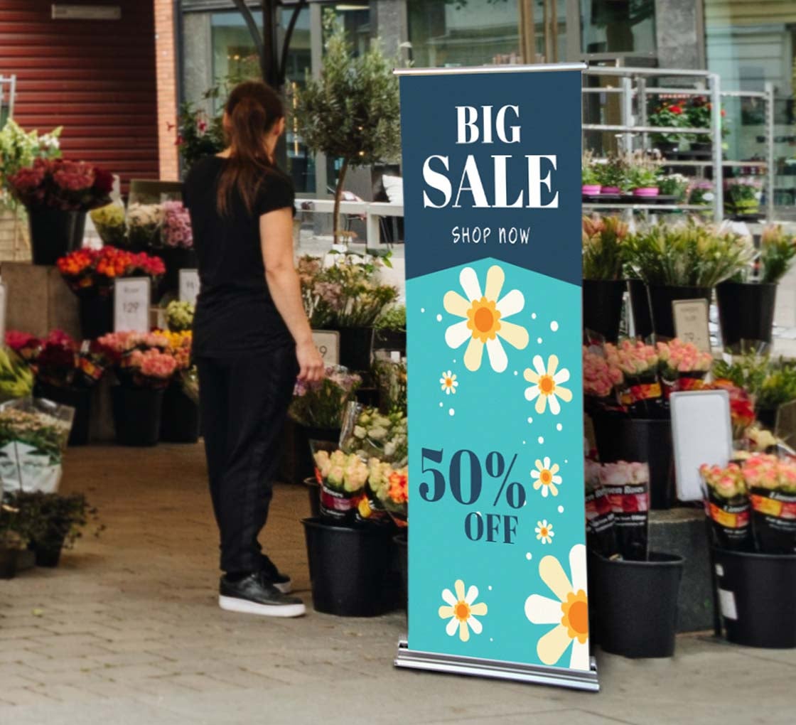 Silverstep 24'' Retractable Banner Stand